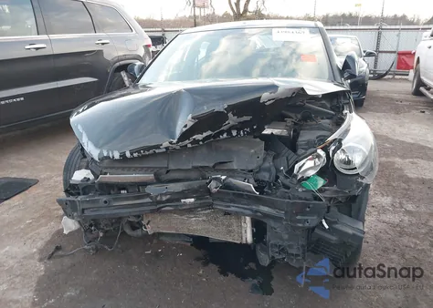 2014 Hyundai Veloster Base W/Black z USA, uszkodzony, nr VIN KMHTC6AD9EU191521